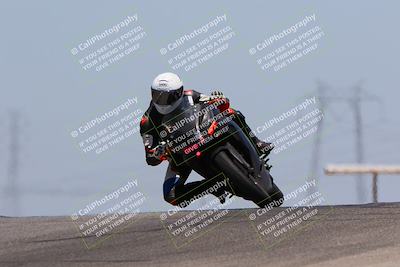 media/May-22-2023-Fastrack Riders (Mon) [[ae7626d9d8]]/Level 2/1230pm (Outside Grapevine)/